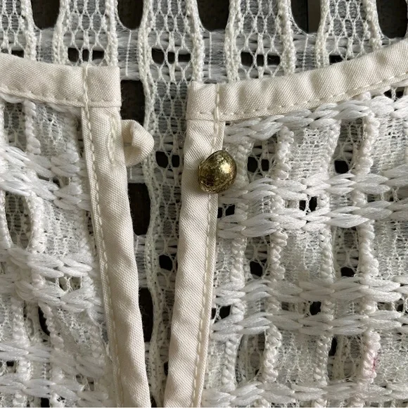 BANANA REPUBLIC SHEER RUFFLE EYELET NET BLOUSE TOP!! - Picture 6 of 9